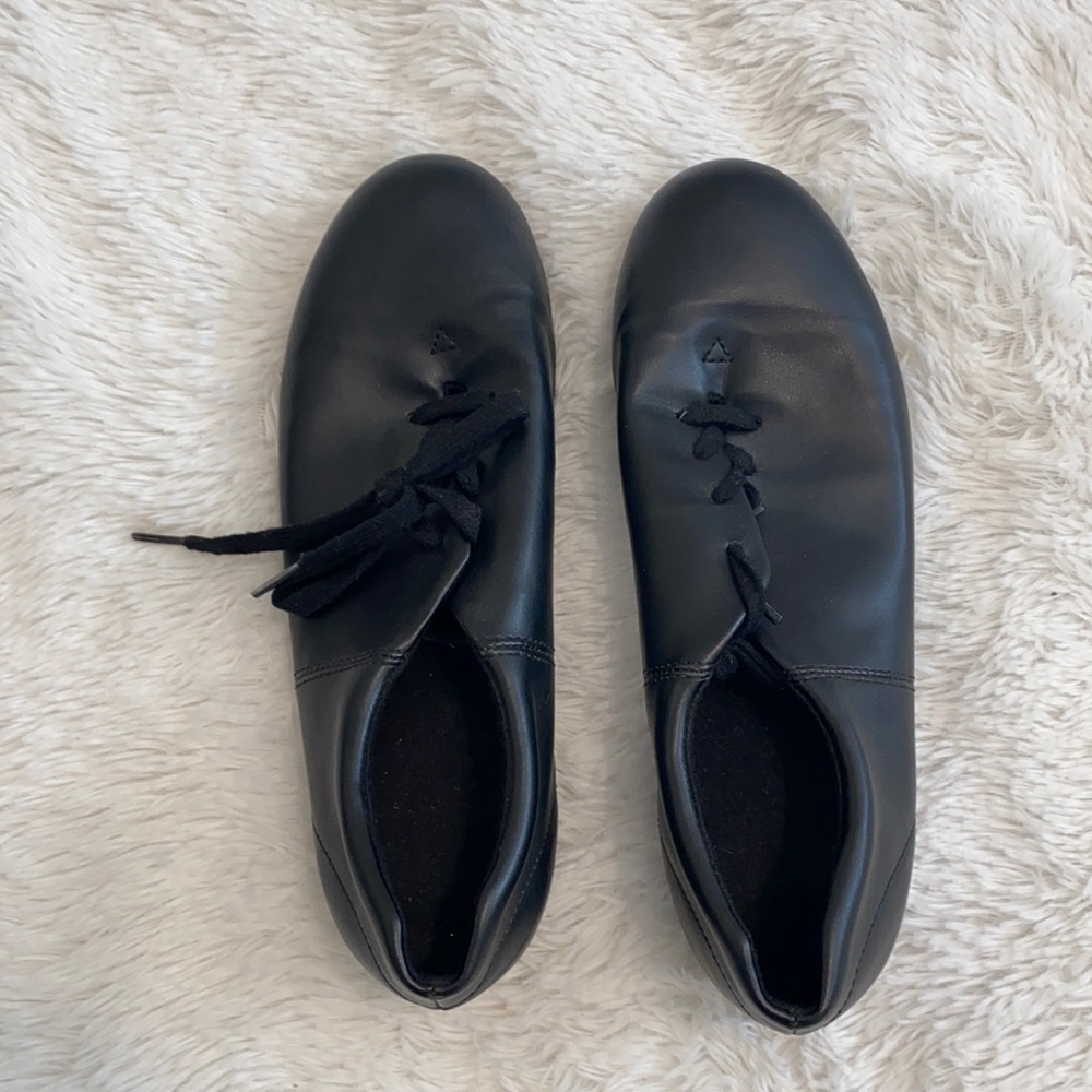 Capezio tap shoes